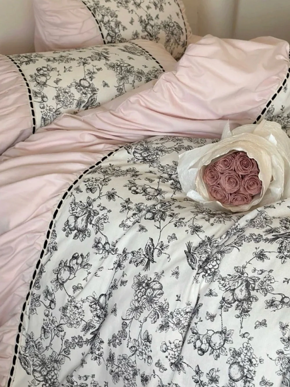 Ruffled Floral Comforter Set in Light Pink and Cream